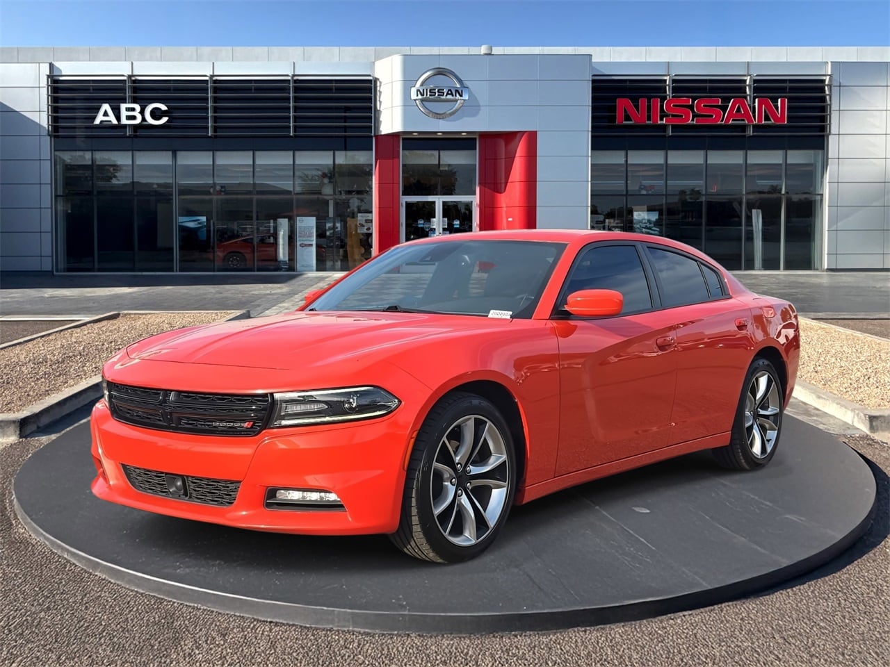 2016 Dodge Charger SXT's photo