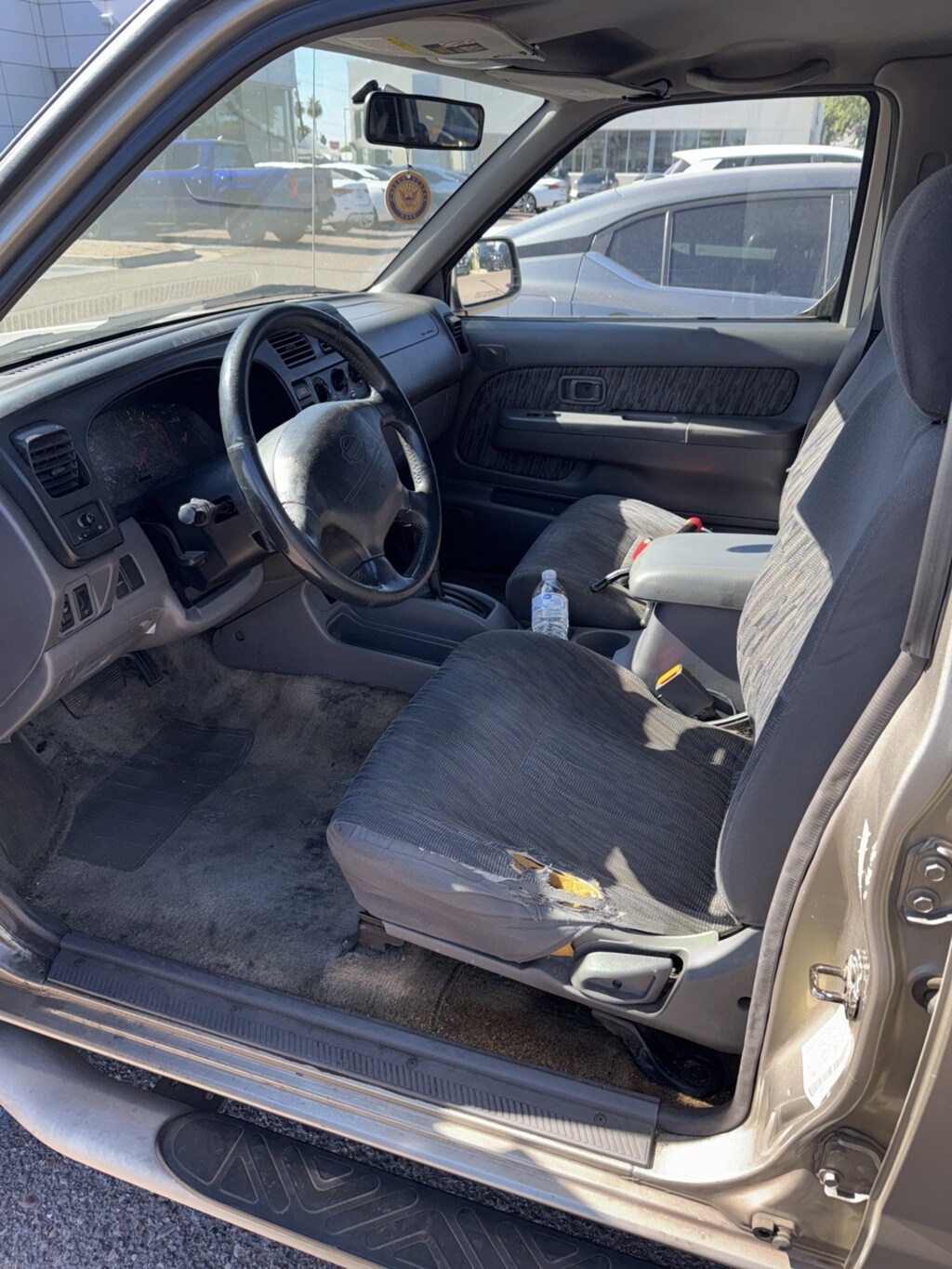 Used 2000 Nissan Frontier Truck