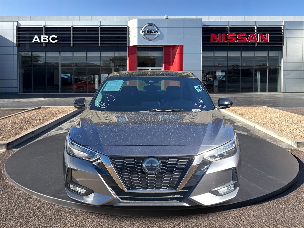 2020 Nissan Sentra SR photo 2