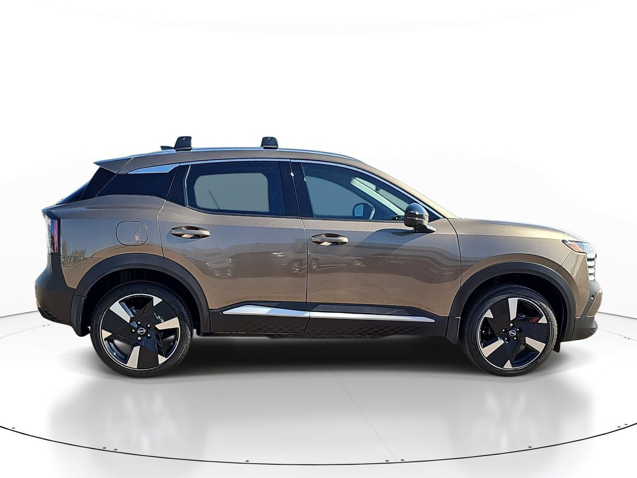 2026 Nissan KICKS SR - Photo 4