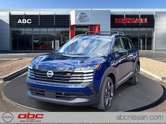 2026 Nissan Kicks SR SUV