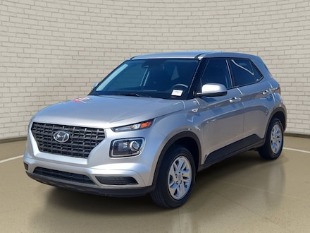 2025 Hyundai Venue SE SUV