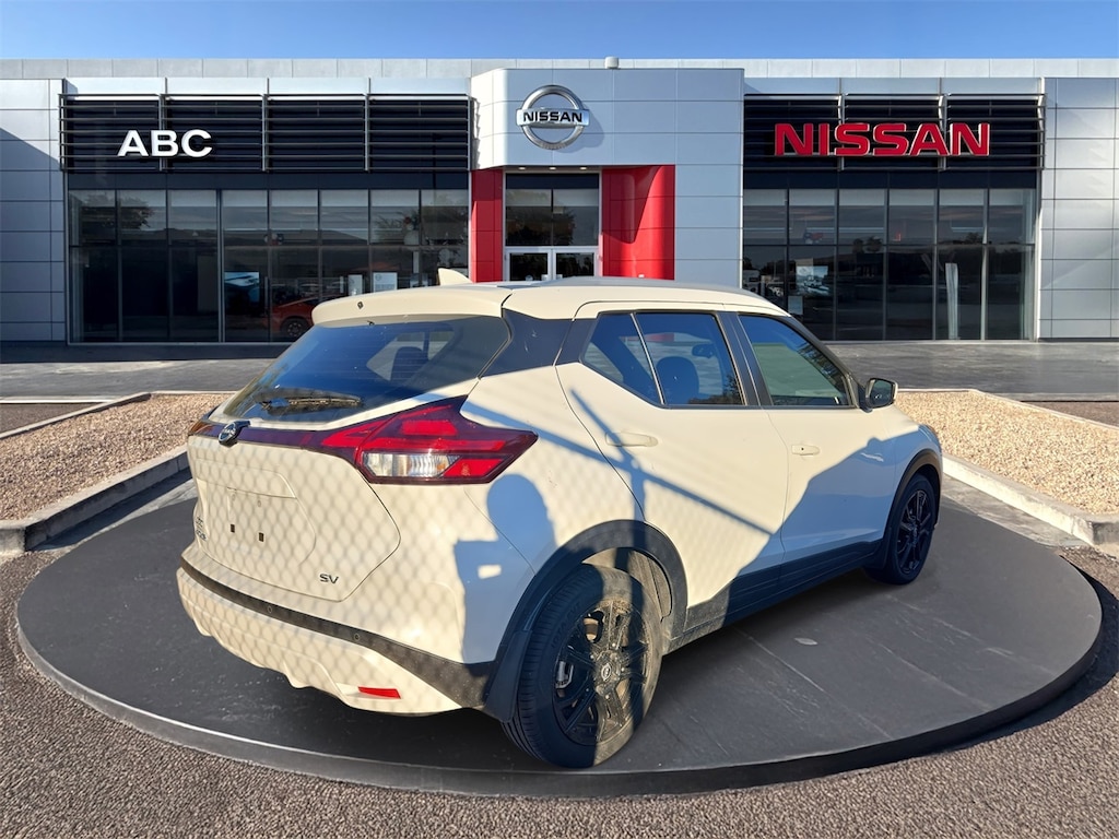 Used 2023 Nissan Kicks SV SUV