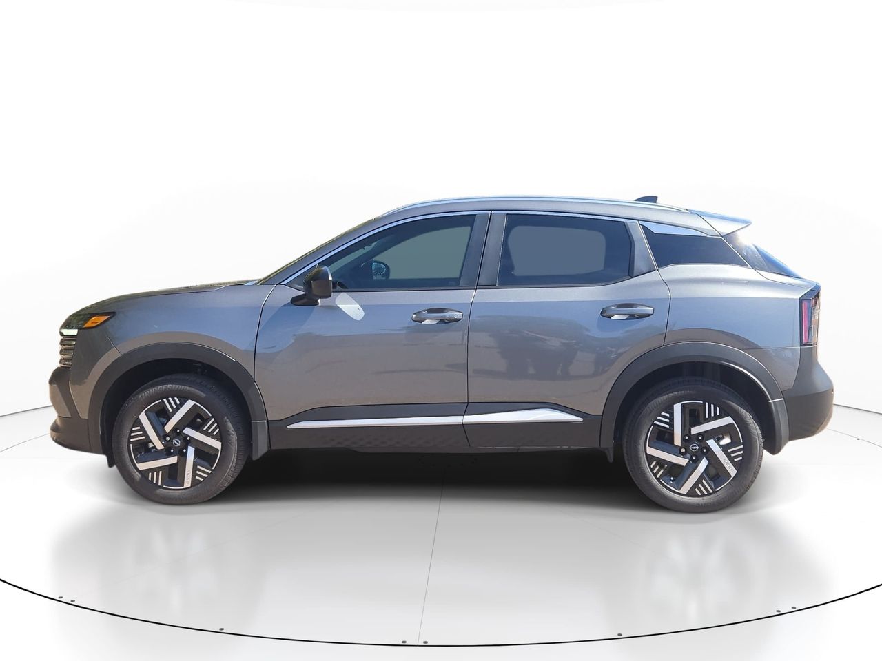 2026 Nissan KICKS SV - Photo 8