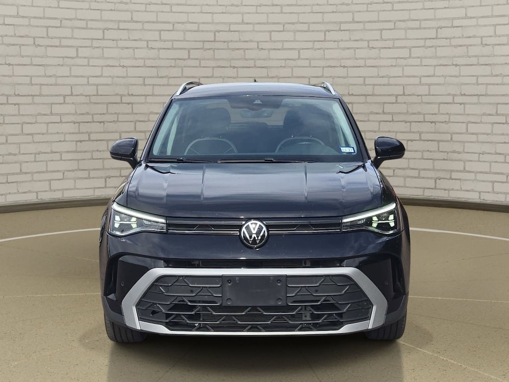 Used 2025 Volkswagen Taos 1.5T SE SUV