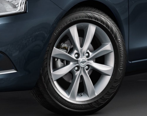 Nissan Tires