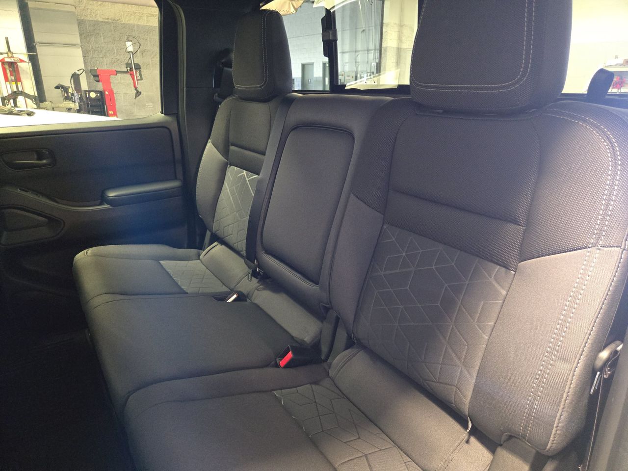 2026 Nissan Frontier SV - Photo 13