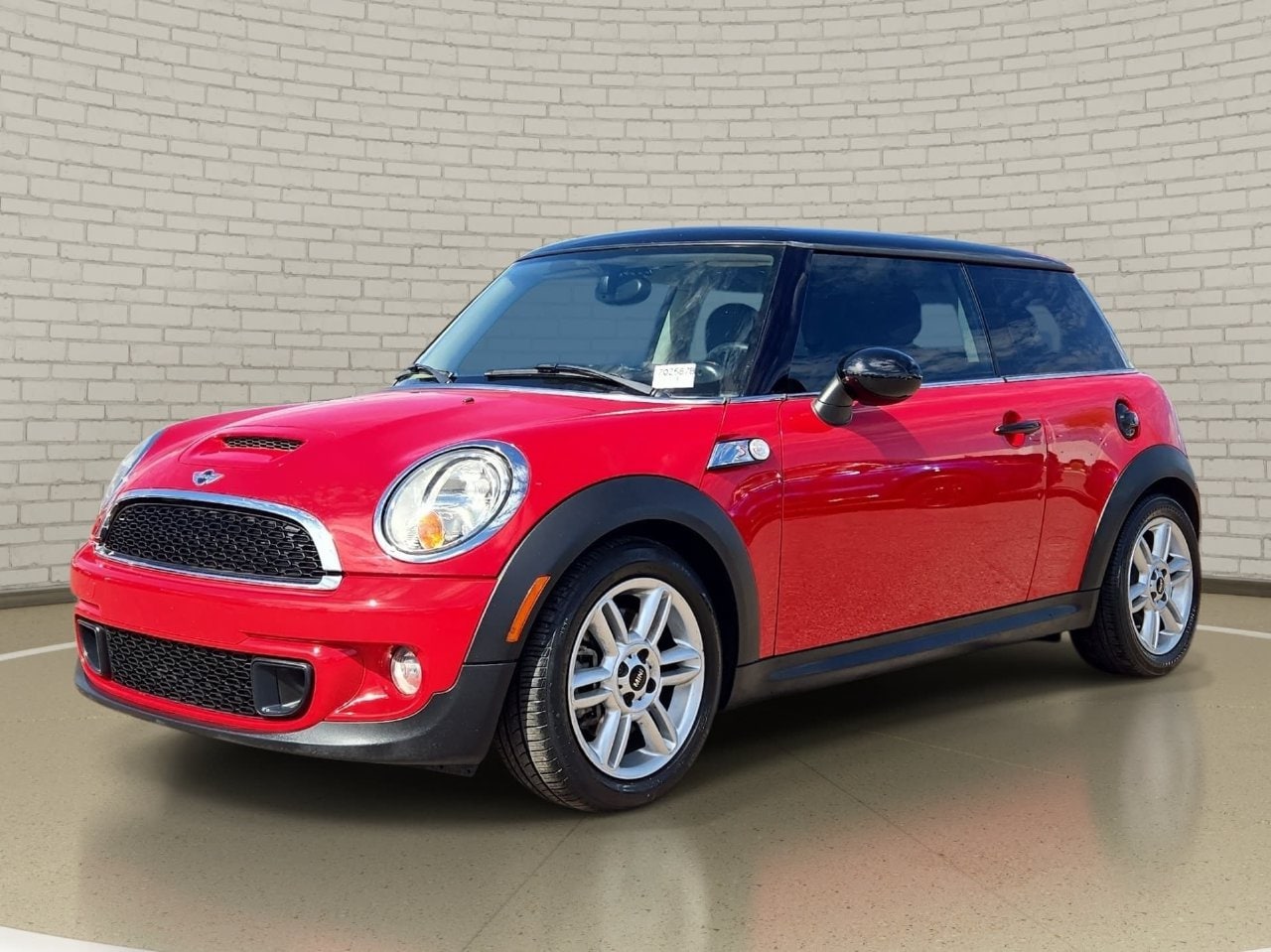 Chili Red 2013 MINI Cooper Hatchback Front-Wheel Drive 6-Speed Automatic