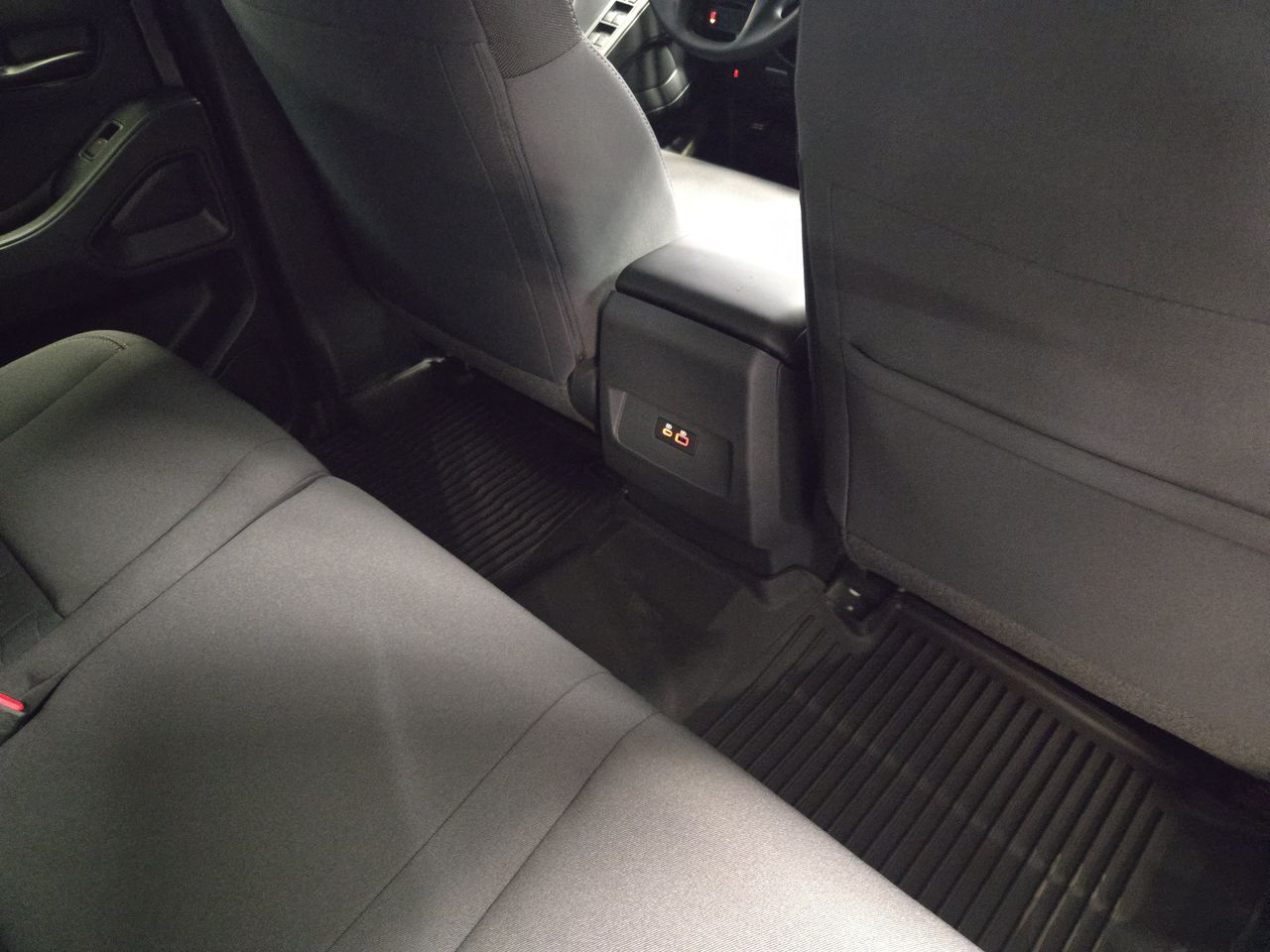 2026 Nissan Frontier SV - Photo 11