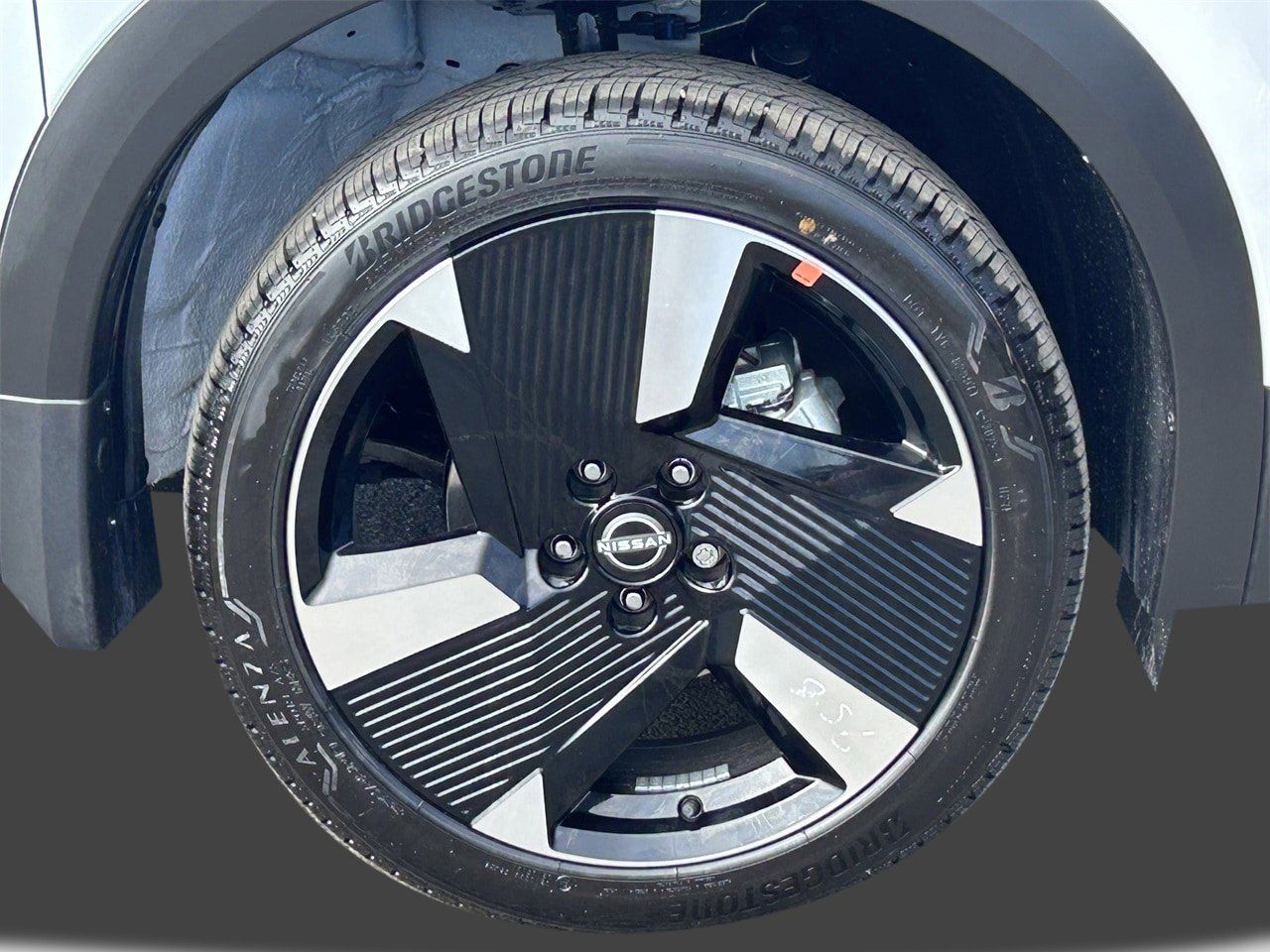 2026 Nissan KICKS SR - Photo 7