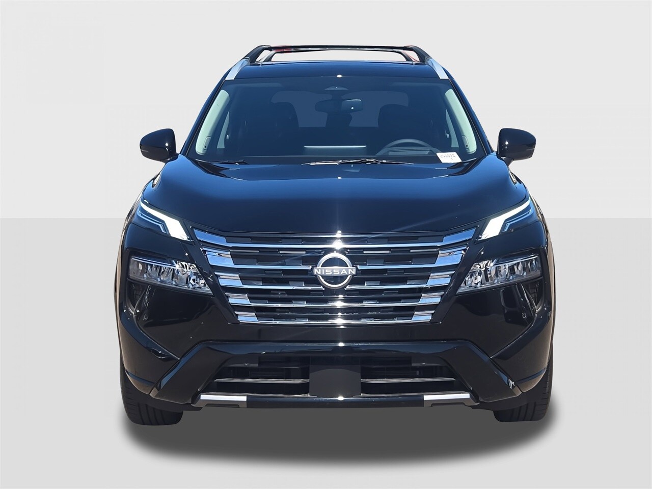 2026 Nissan Rogue Platinum photo 2