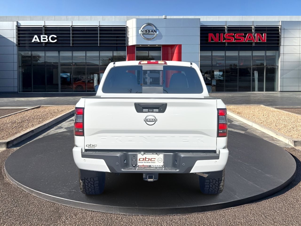 2025 Nissan Frontier SV - Photo 6