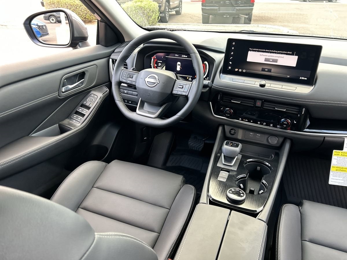 New 2025 Nissan Rogue SL For Sale in Phoenix AZ 250047