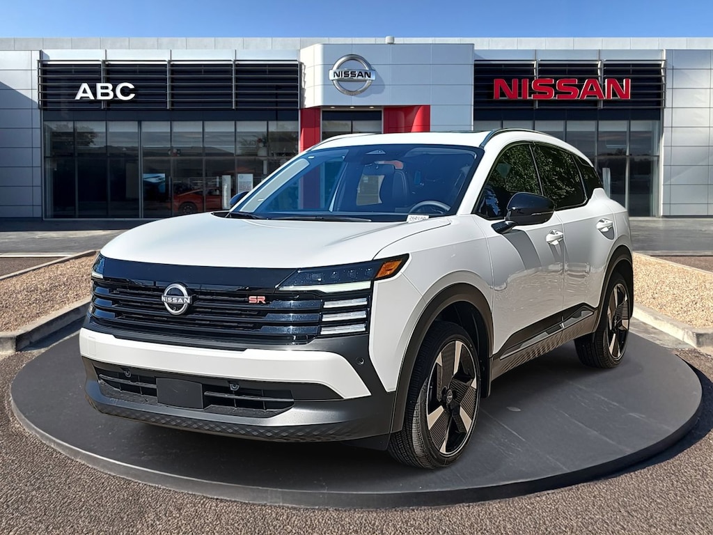 New 2026 Nissan Kicks SR SUV