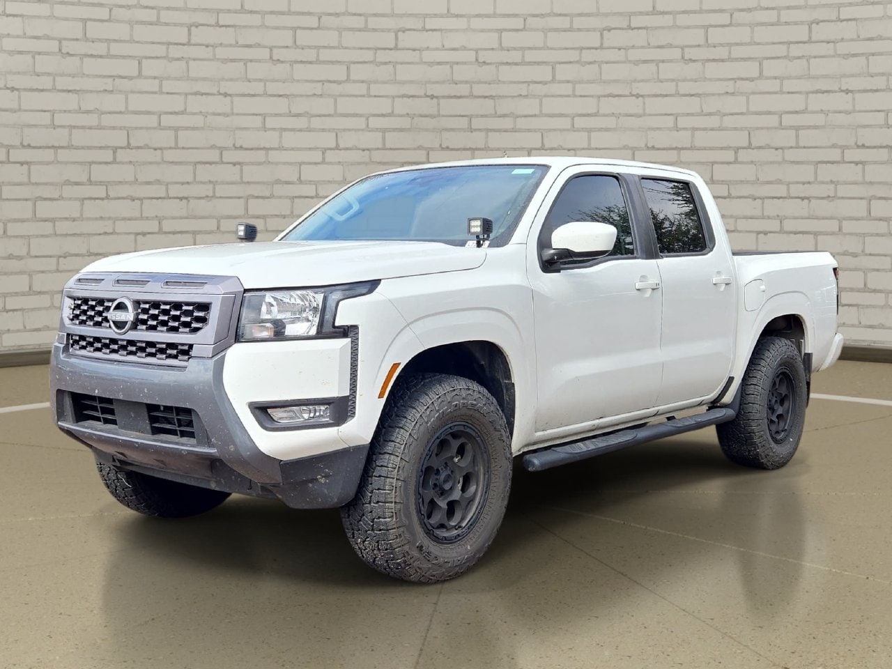  2025 Nissan Frontier SV Crew Cab RWD   