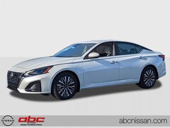 2025 Nissan Altima SV Sedan