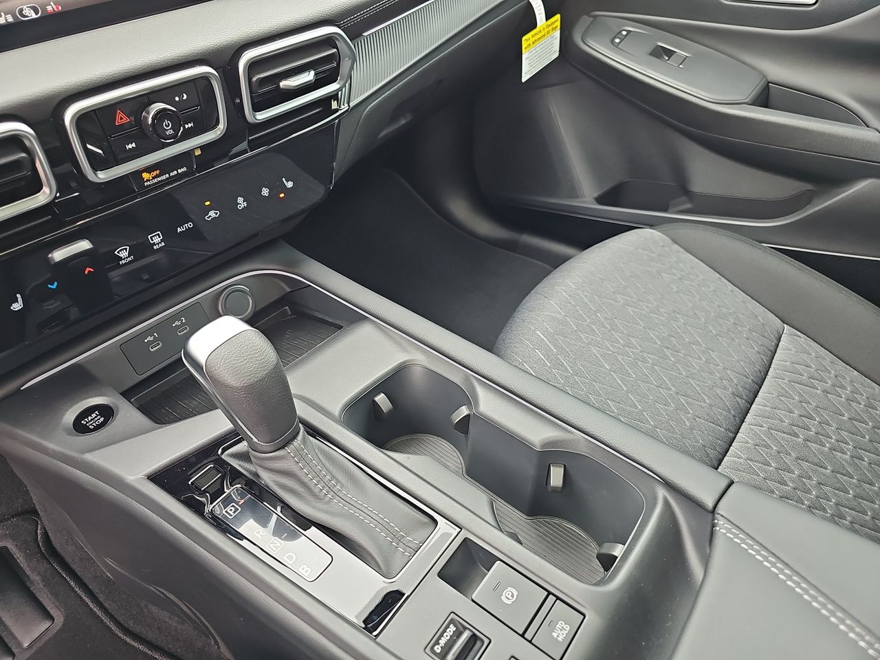 2026 Nissan Sentra SV - Photo 23