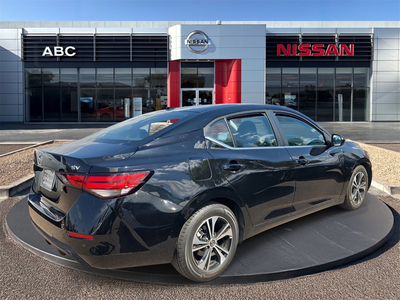 2023 Nissan Sentra SV photo 4