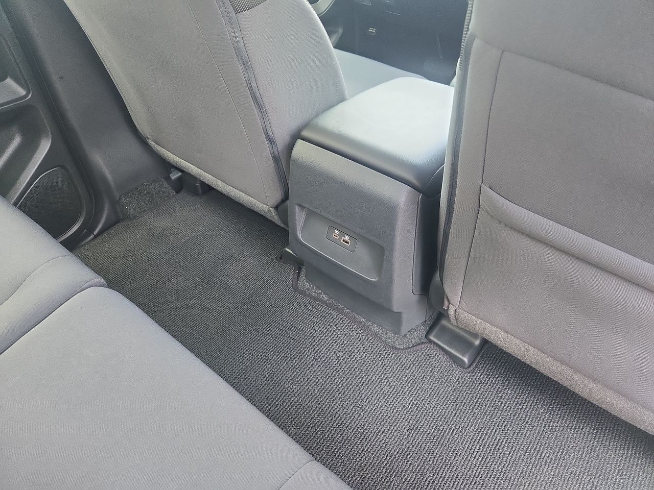 2026 Nissan Frontier SV - Photo 11