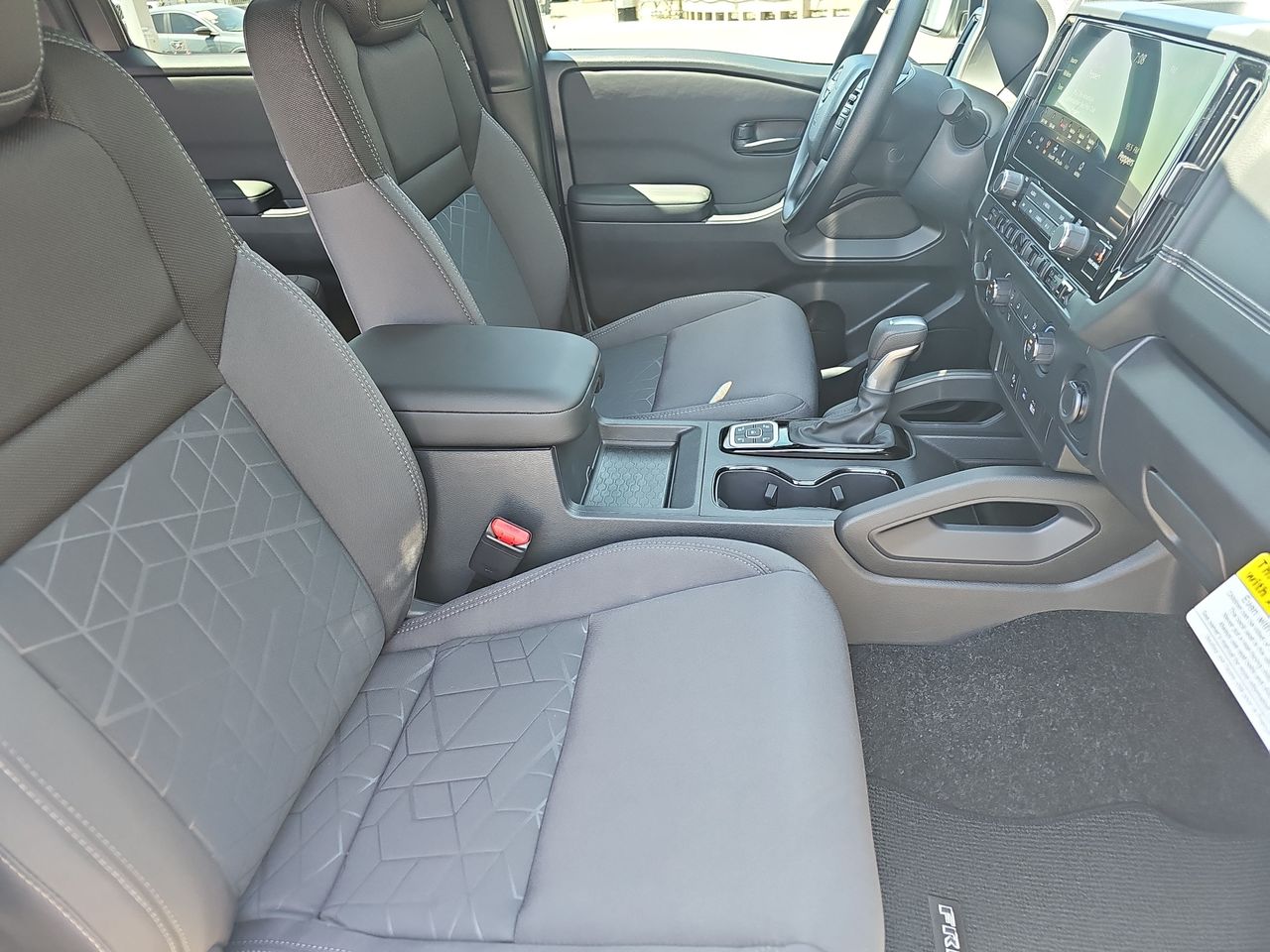 2026 Nissan Frontier SV - Photo 10