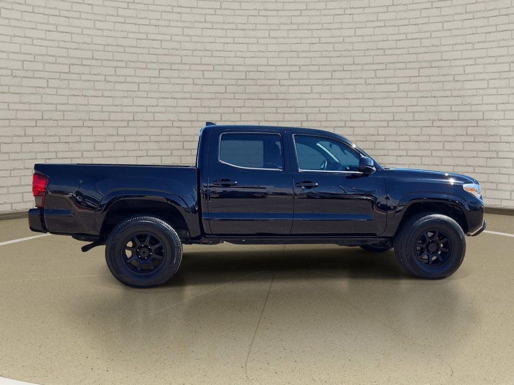Used 2022 Toyota Tacoma SR Truck