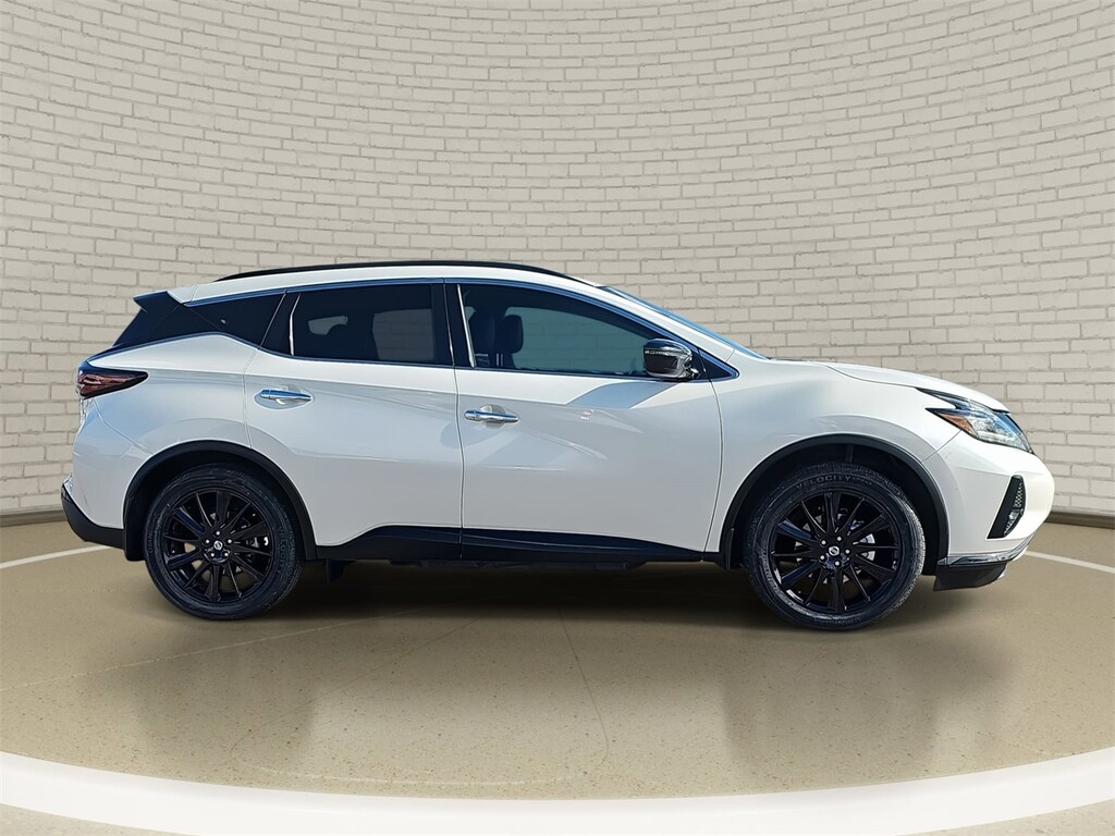 Used 2022 Nissan Murano SV SUV