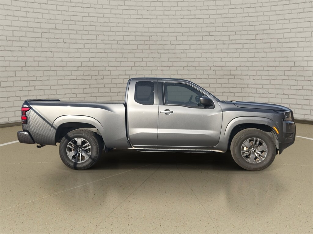 Used 2025 Nissan Frontier SV Truck