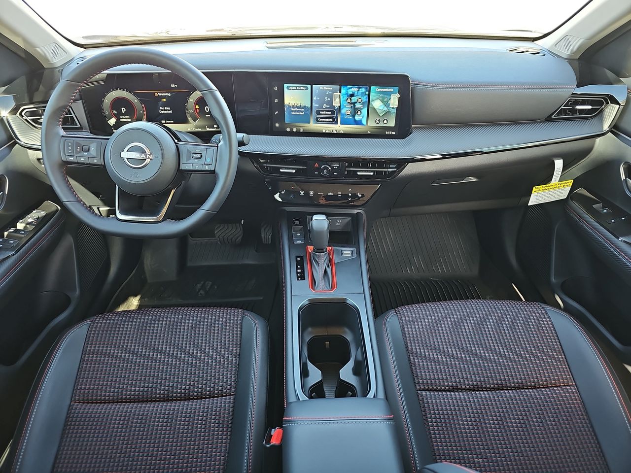 2026 Nissan KICKS SR - Photo 9