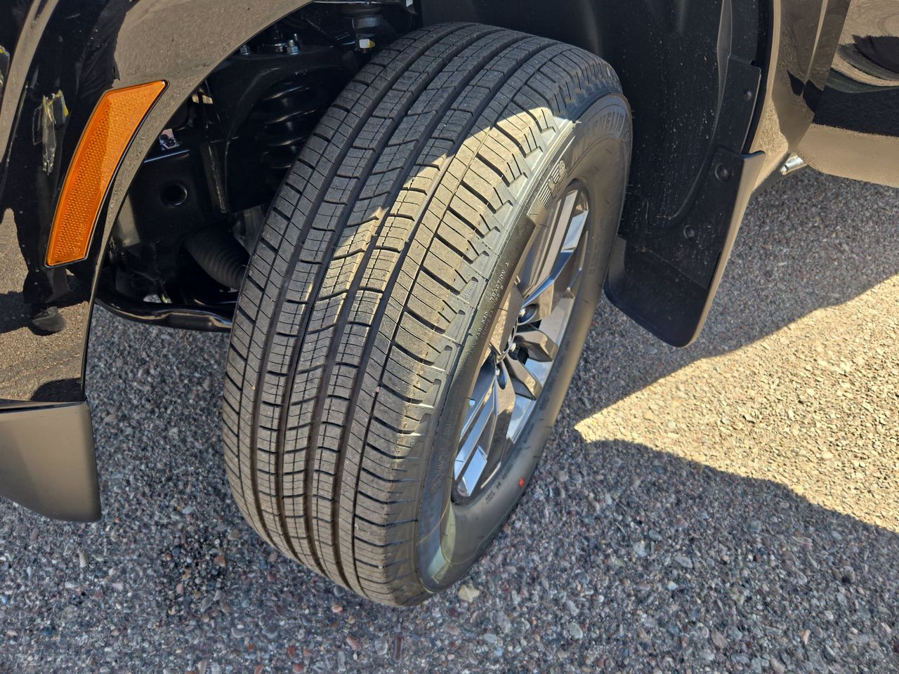 2026 Nissan Frontier SV - Photo 30