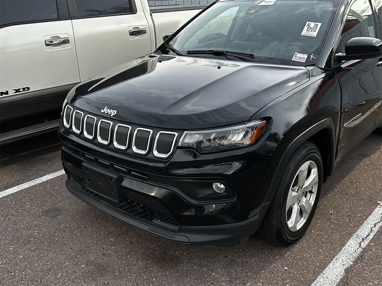 Used 2022 Jeep Compass Latitude with VIN 3C4NJCBB8NT138642 for sale in Phoenix, AZ