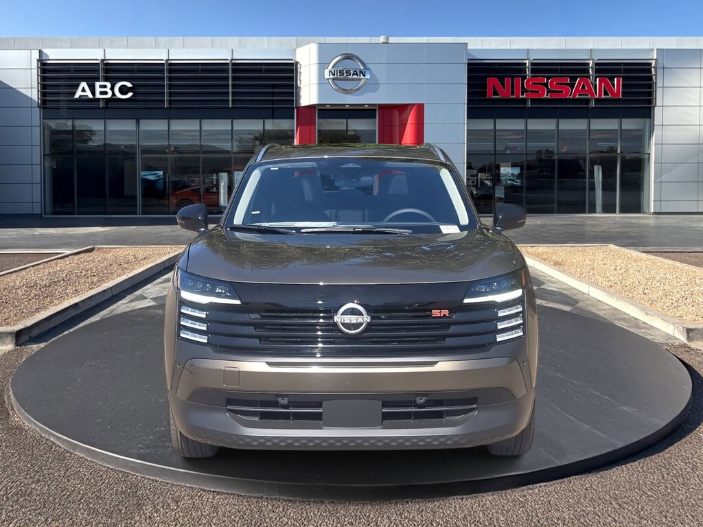 New 2026 Nissan Kicks SR SUV