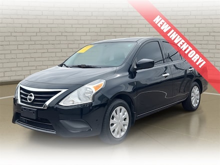 2017 Nissan Versa 1.6 SV Sedan