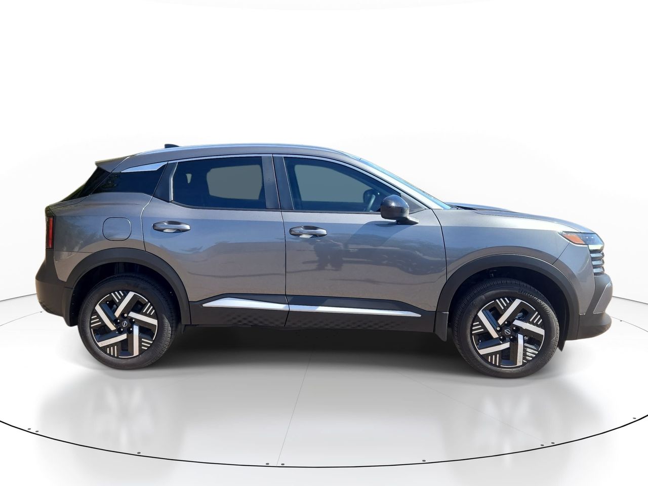 2026 Nissan KICKS SV - Photo 4