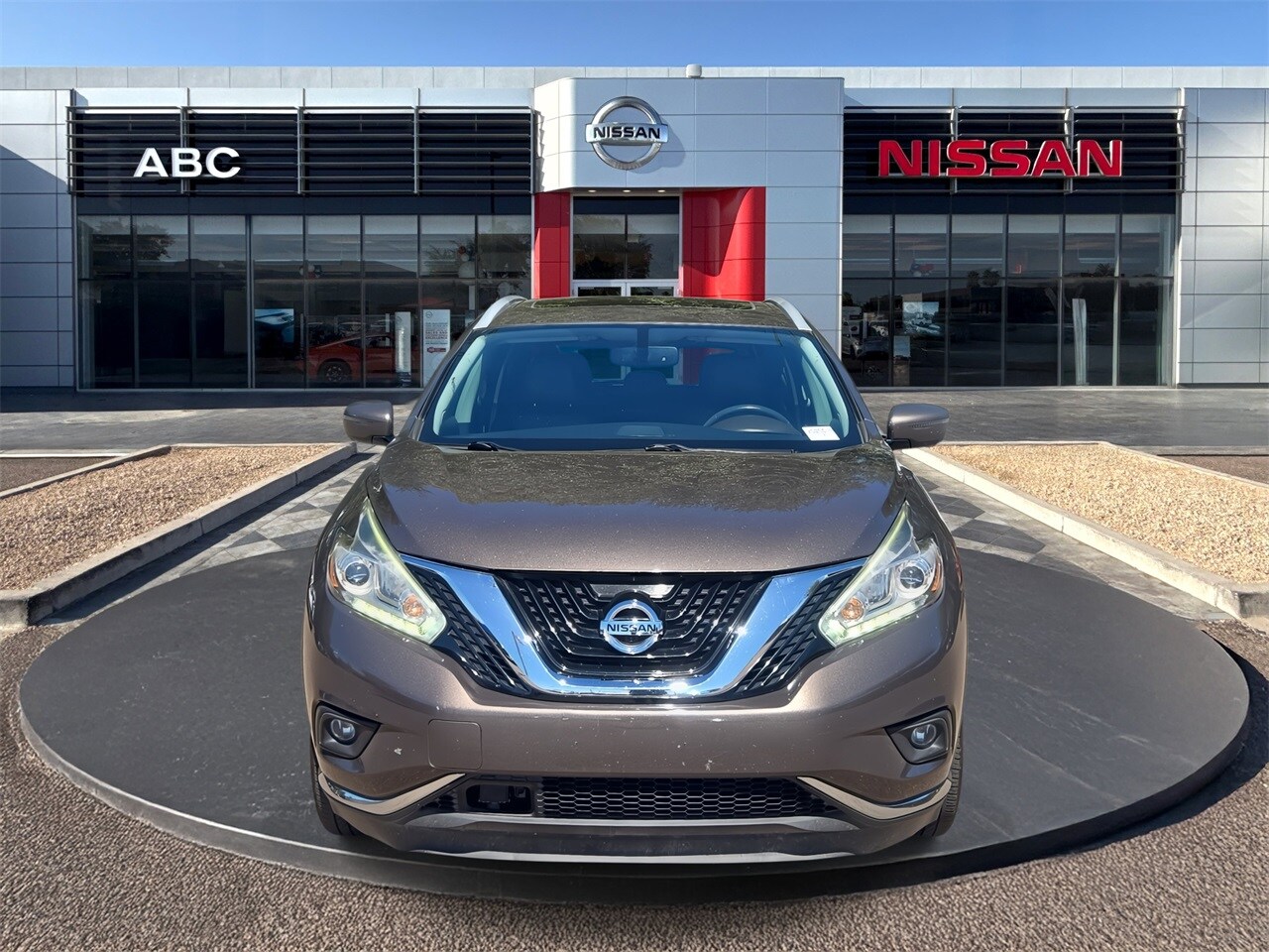2017 Nissan Murano Platinum photo 2