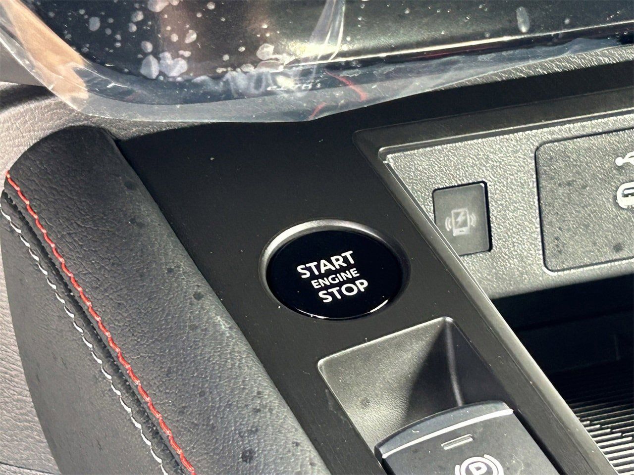 2026 Nissan KICKS SR - Photo 28