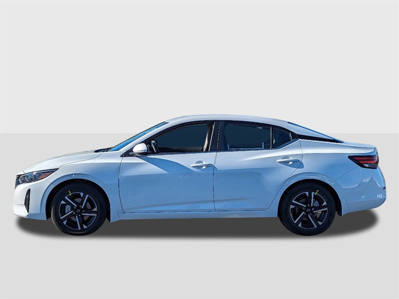 2025 Nissan Sentra SV photo 2