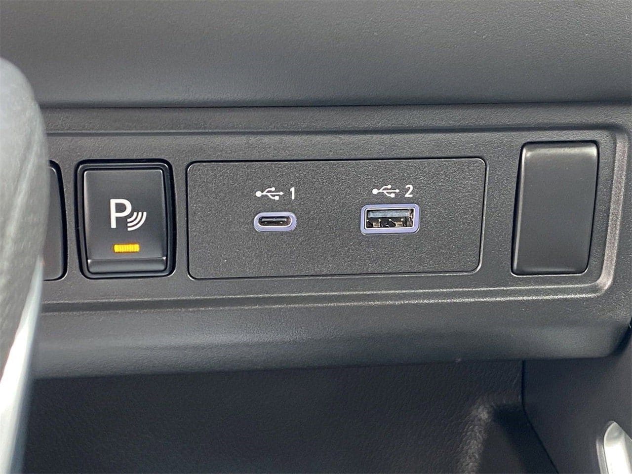 2025 Nissan Frontier SV - Photo 25