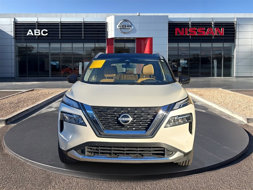 Used 2023 Nissan Rogue Platinum SUV