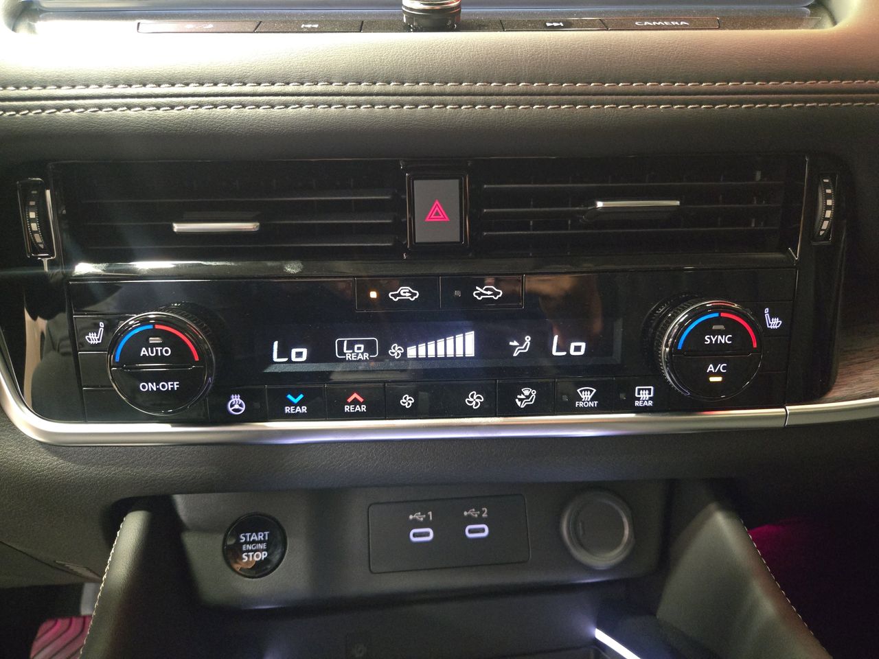 2025 Nissan Rogue Platinum - Photo 21