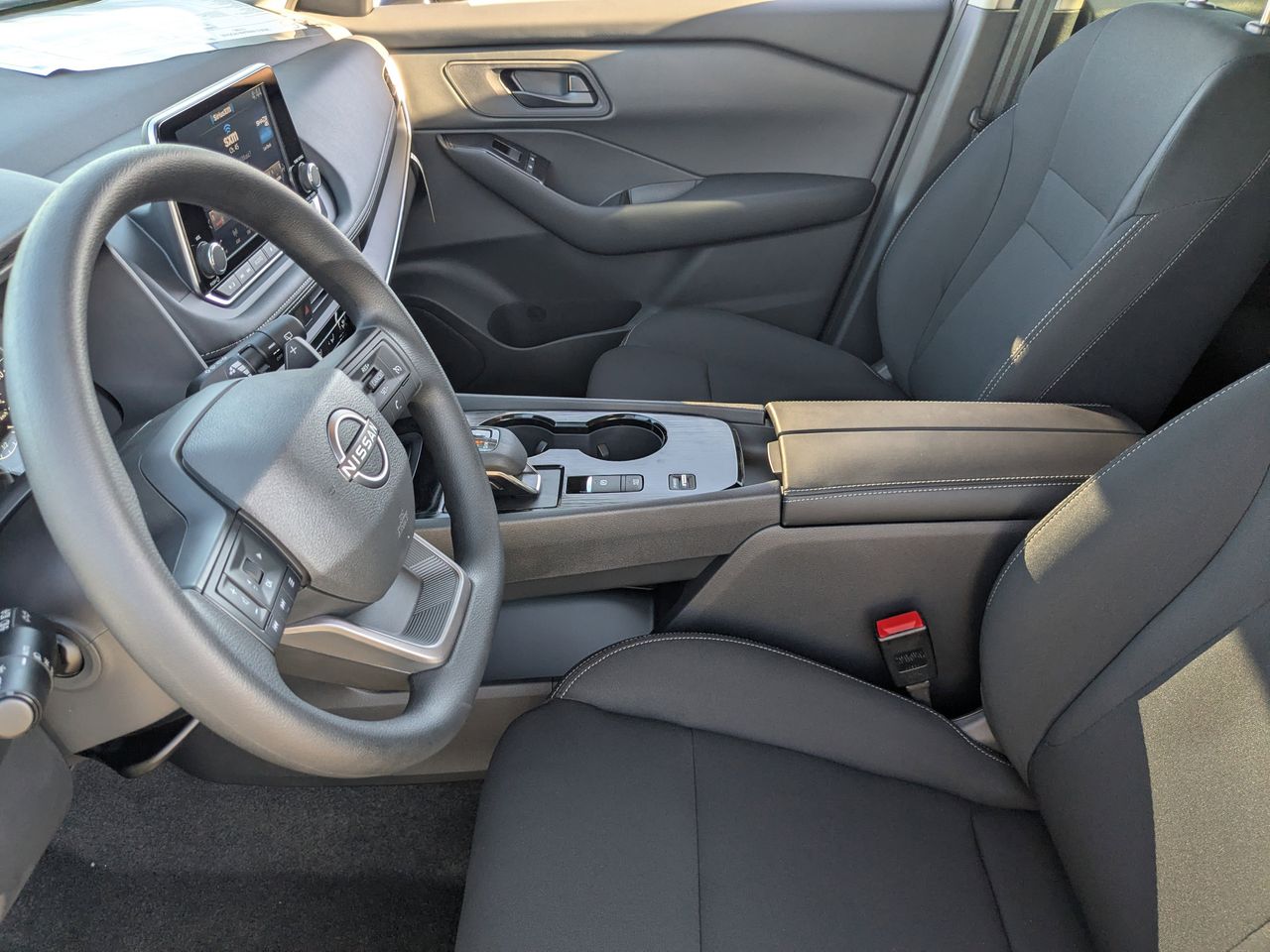 2026 Nissan Rogue S - Photo 11