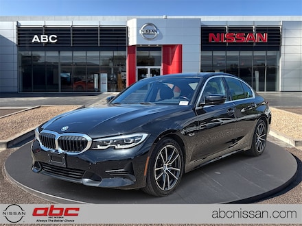 2022 BMW 3 Series 330e iPerformance Sedan