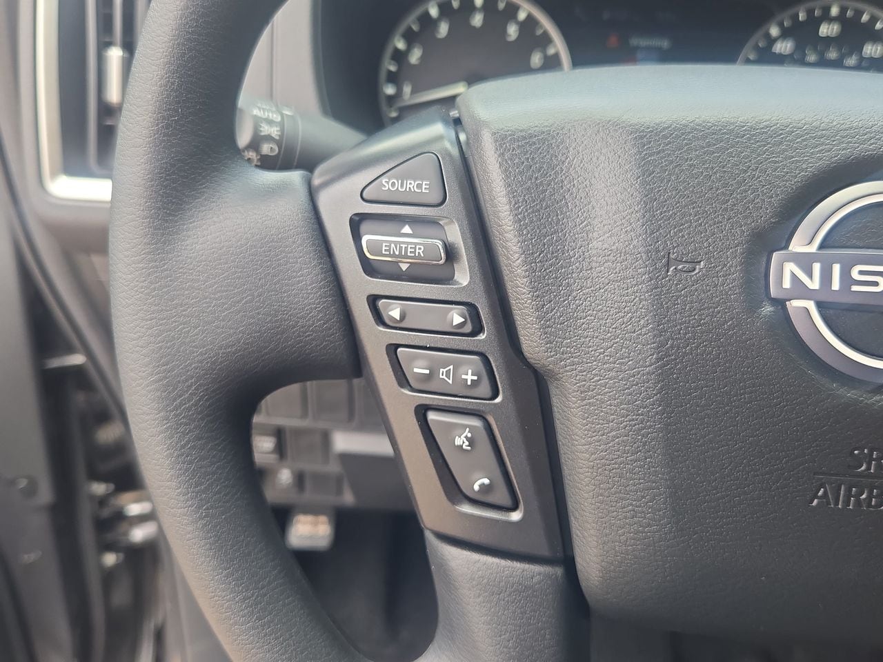 2026 Nissan Frontier SV - Photo 15