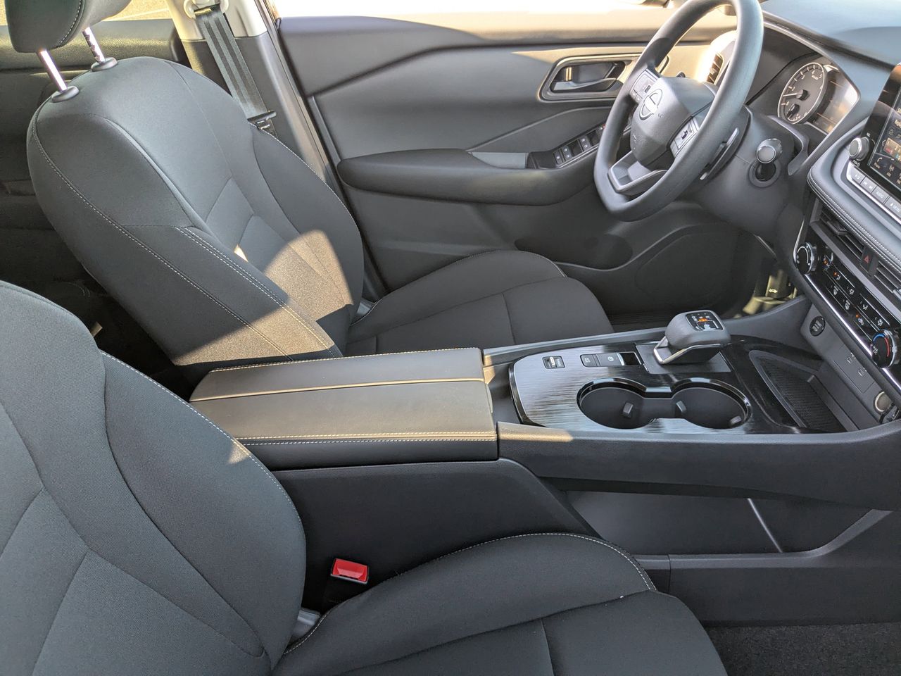 2026 Nissan Rogue S - Photo 29