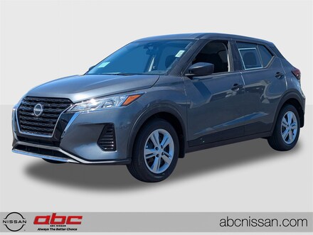 2025 Nissan Kicks Play S SUV