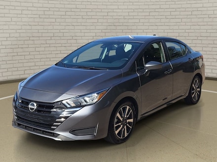 2023 Nissan Versa 1.6 SV Sedan