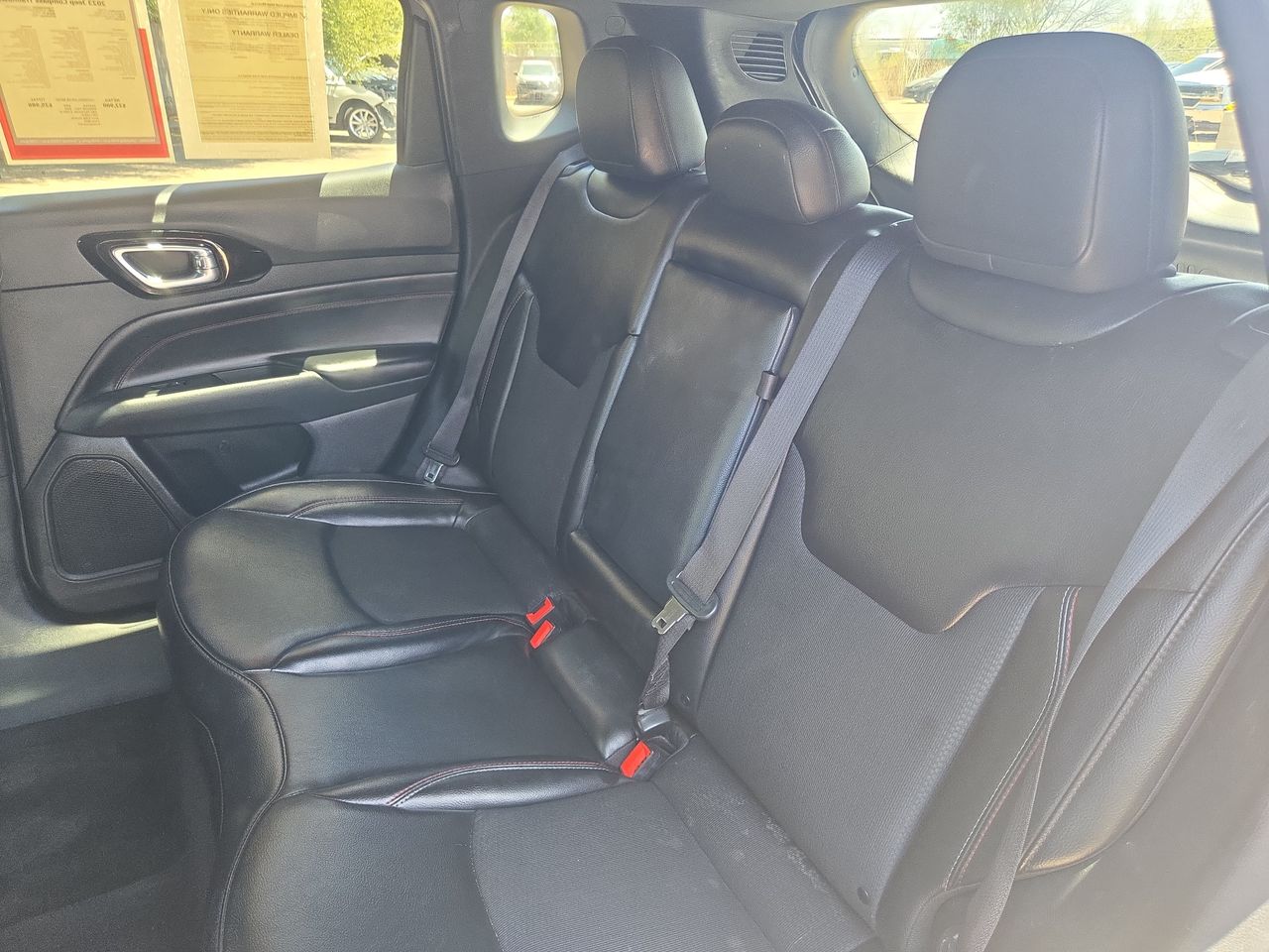 2023 Jeep Compass Trailhawk - Photo 13