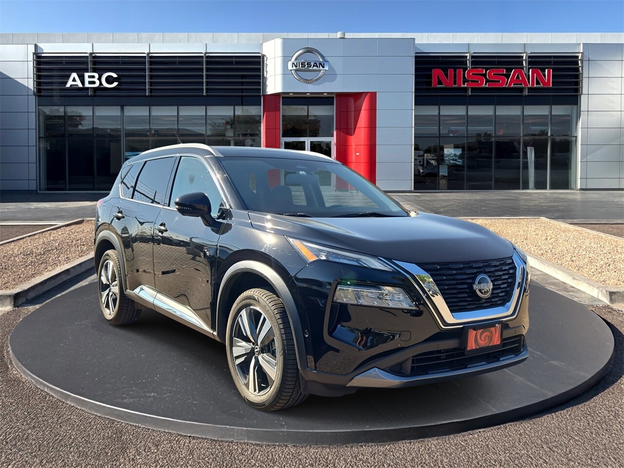 2023 Nissan Rogue SL photo 3