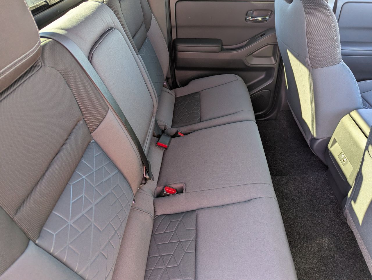 2026 Nissan Frontier SV - Photo 26
