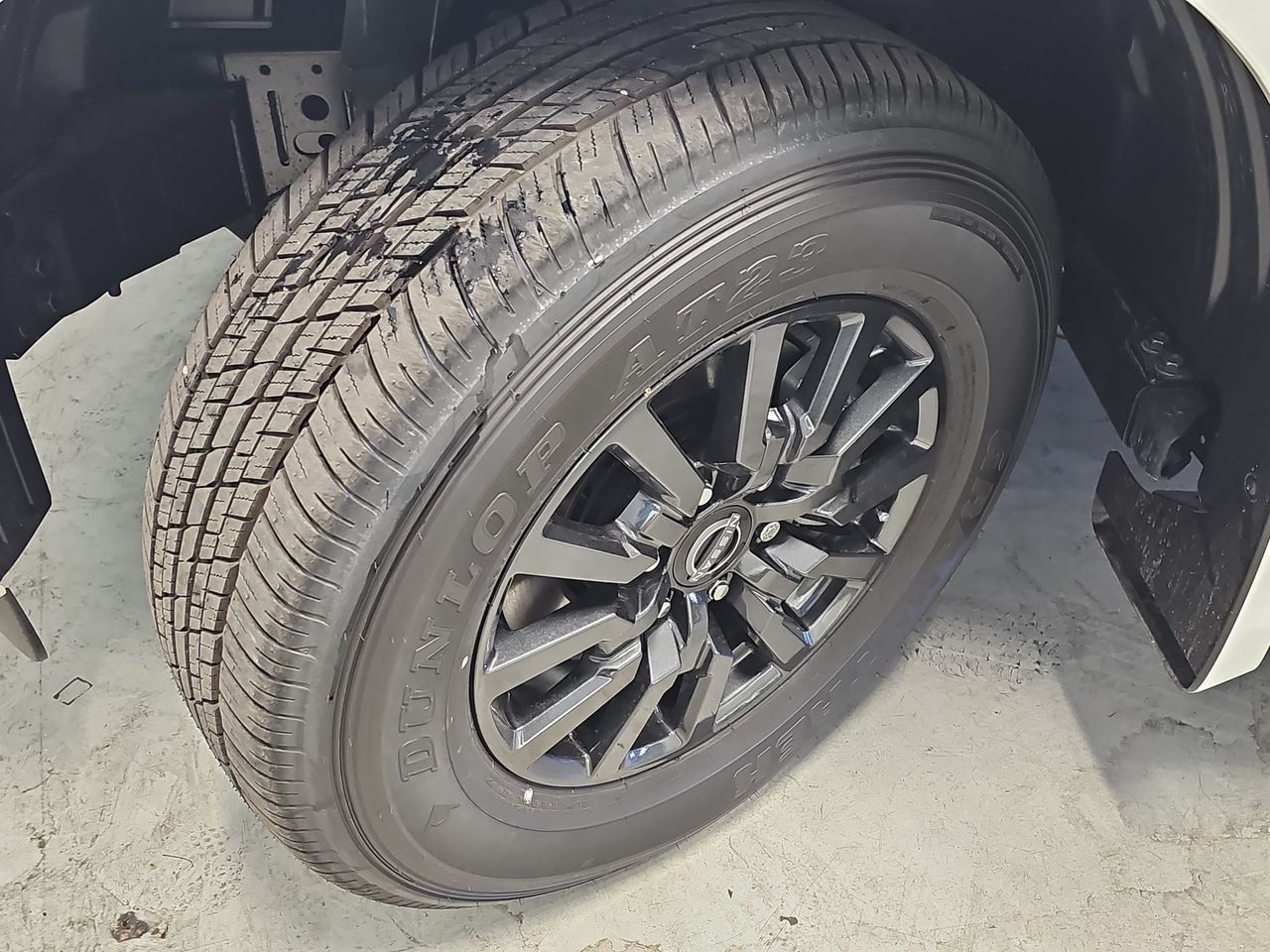 2025 Nissan Armada SV - Photo 32