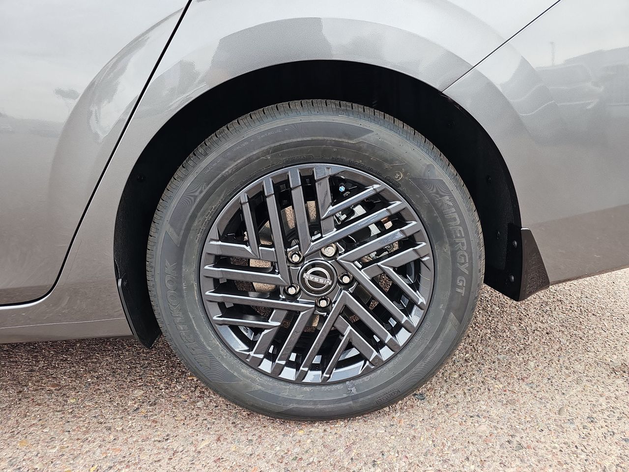 2026 Nissan Sentra SV - Photo 32